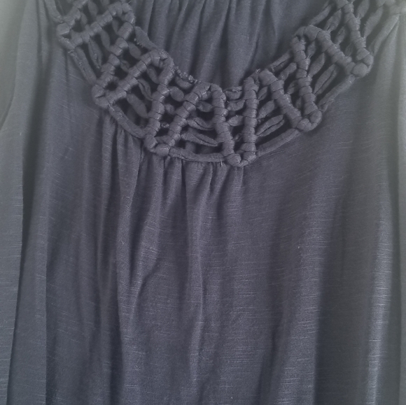 Tank - Picture 2 of 2